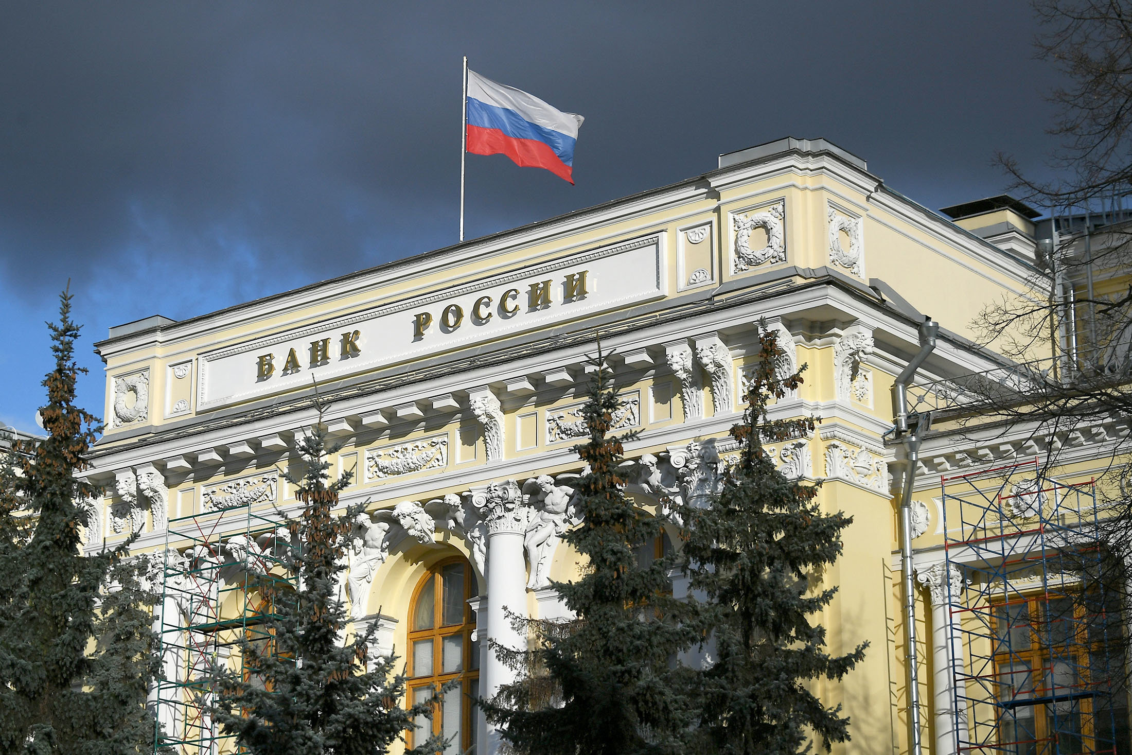 Появятся ли в России банкноты в 10 000 рублей