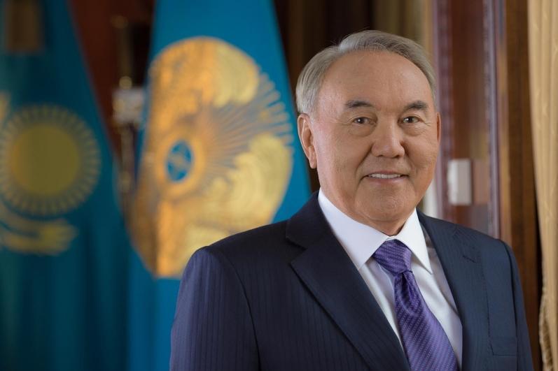 Нурсултан Назарбаев поздравил казахстанцев с Днем защитника Отечества  