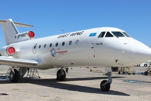 У самолета с врачами, вылетевшего из Алматы в Семей, отказал двигатель