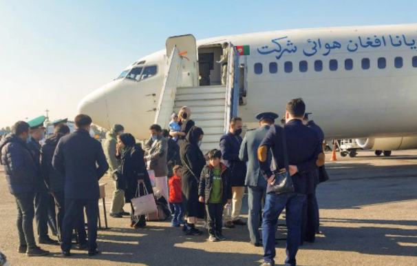 Казахстан предоставил аэропорт Алматы для транзита из Афганистана